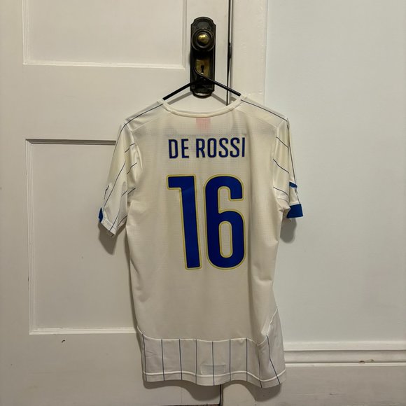 DE ROSSI ITALY 2014 JERSEY - S - Picture 1 of 4